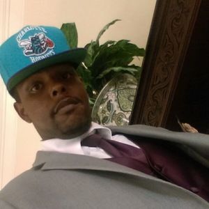 Meet your Posher, Larry